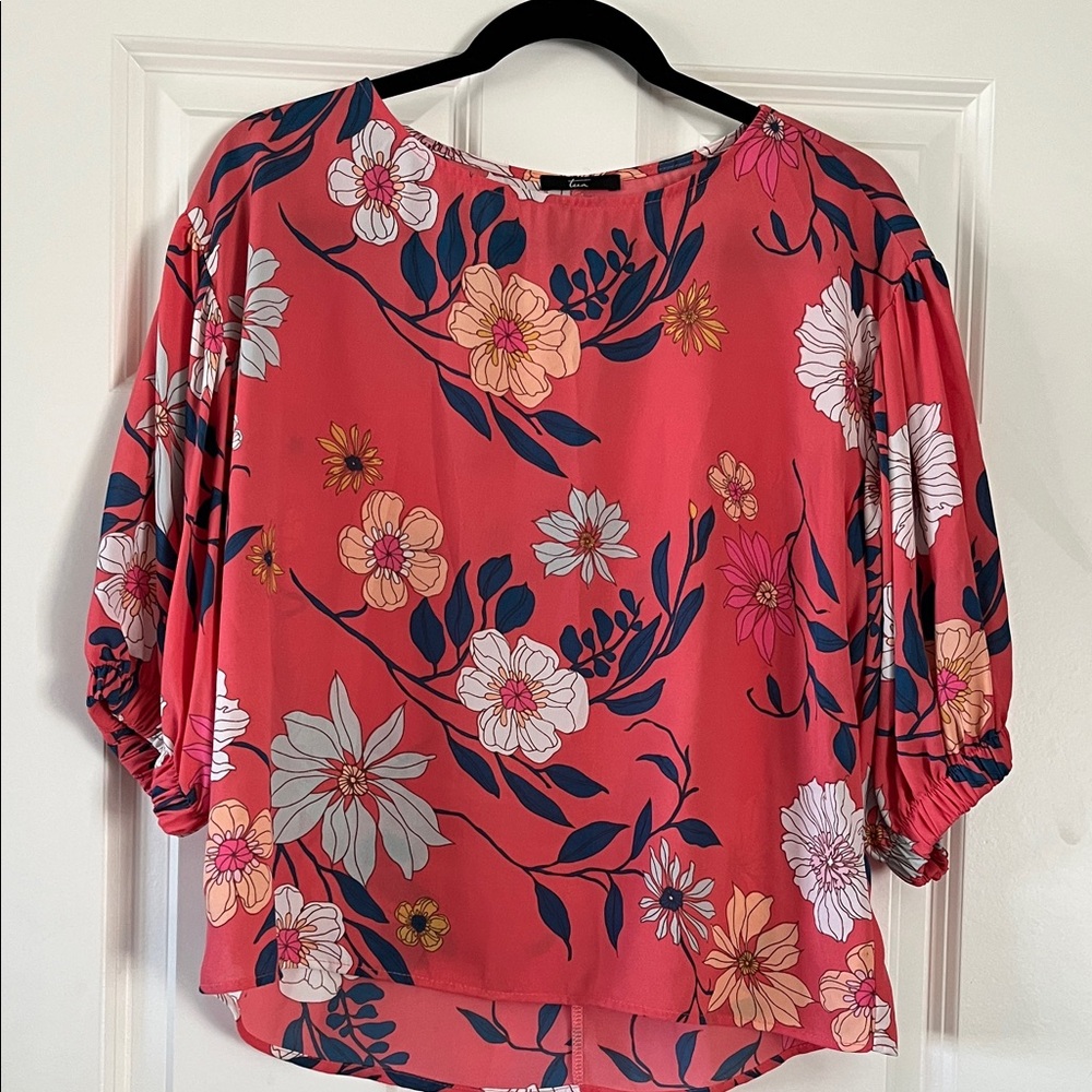 Tua Coral Floral Puff-Sleeve Blouse
